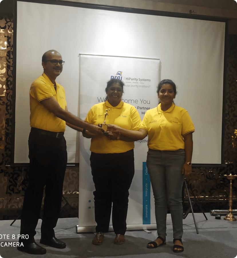 Factory workers discussing